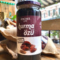 Dadel Extract van Mijn winkel, 640G, in een prachtige pot met een etiket en een natuurlijke achtergrond, perfect voor het zoeten van smoothies en desserts.