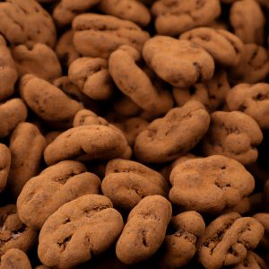 Pecannoten Truffelchocolade van Mijn winkel - een luxe traktatie met knapperige pecannoten omhuld in rijke truffelchocolade, perfect voor liefhebbers van indulgente snacks.