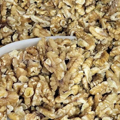 Gebroken Walnoten van Mijn winkel, perfect voor baklava en andere desserts, rijk aan omega-3-vetzuren.