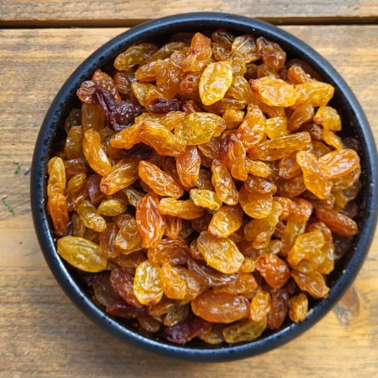 Jumbo rozijnen van Mijn winkel, een schaal vol sappige en zoete Golden Nuts rozijnen, perfect als tussendoortje of ingrediënten voor gerechten.